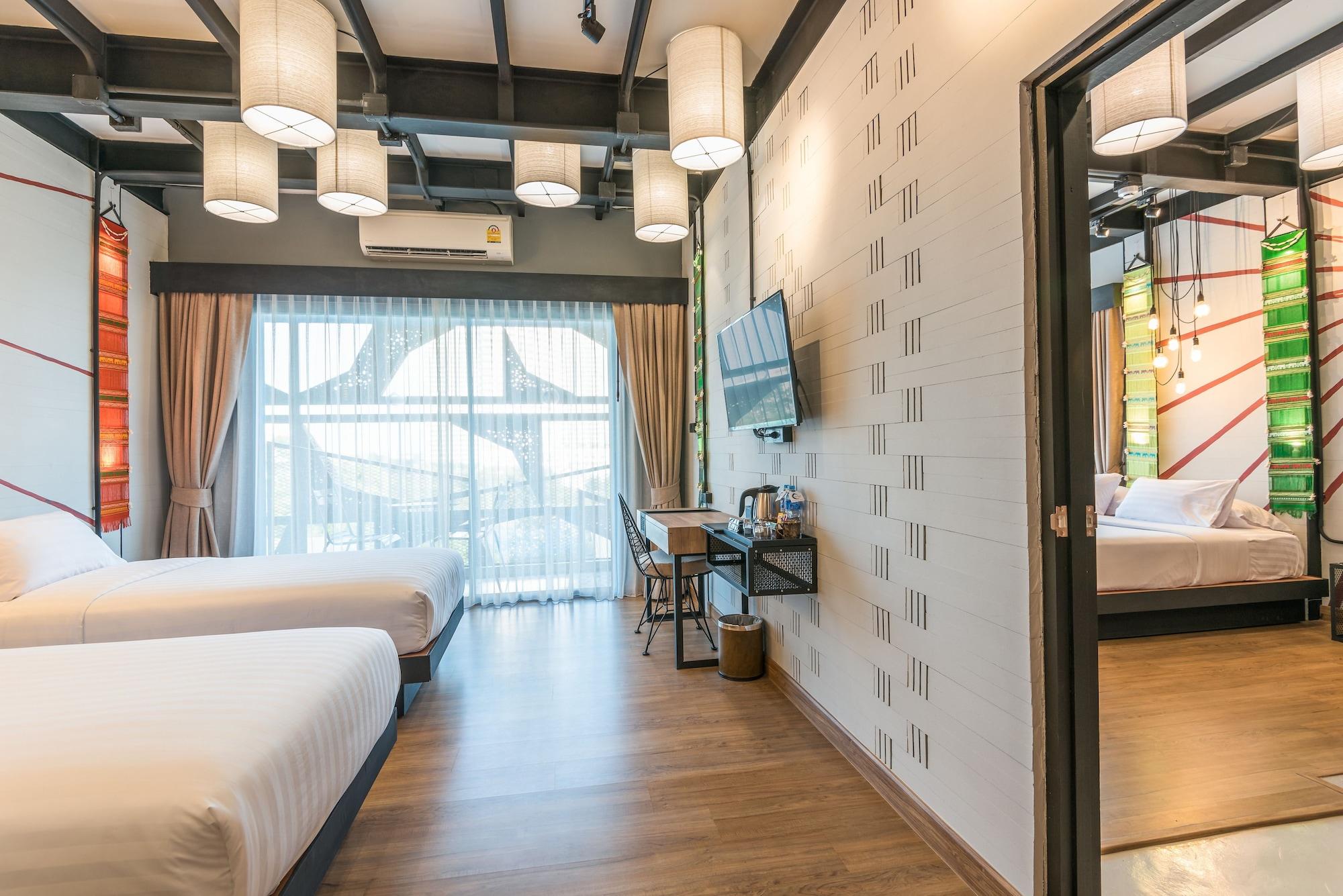 Hotel Sea Crest By Jomtien Extérieur photo