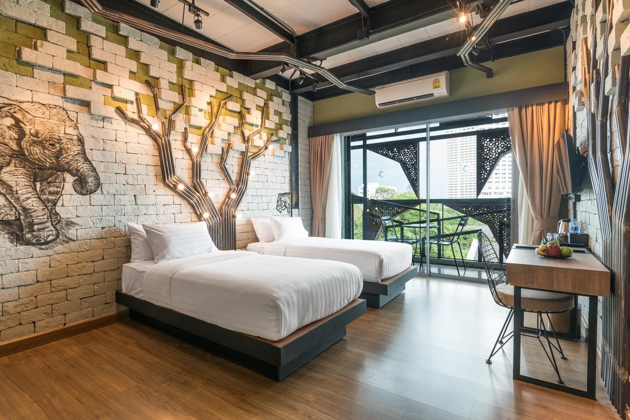 Hotel Sea Crest By Jomtien Extérieur photo
